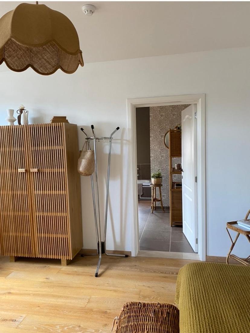 B&B Jadis Et Naguere Noduwez エクステリア 写真